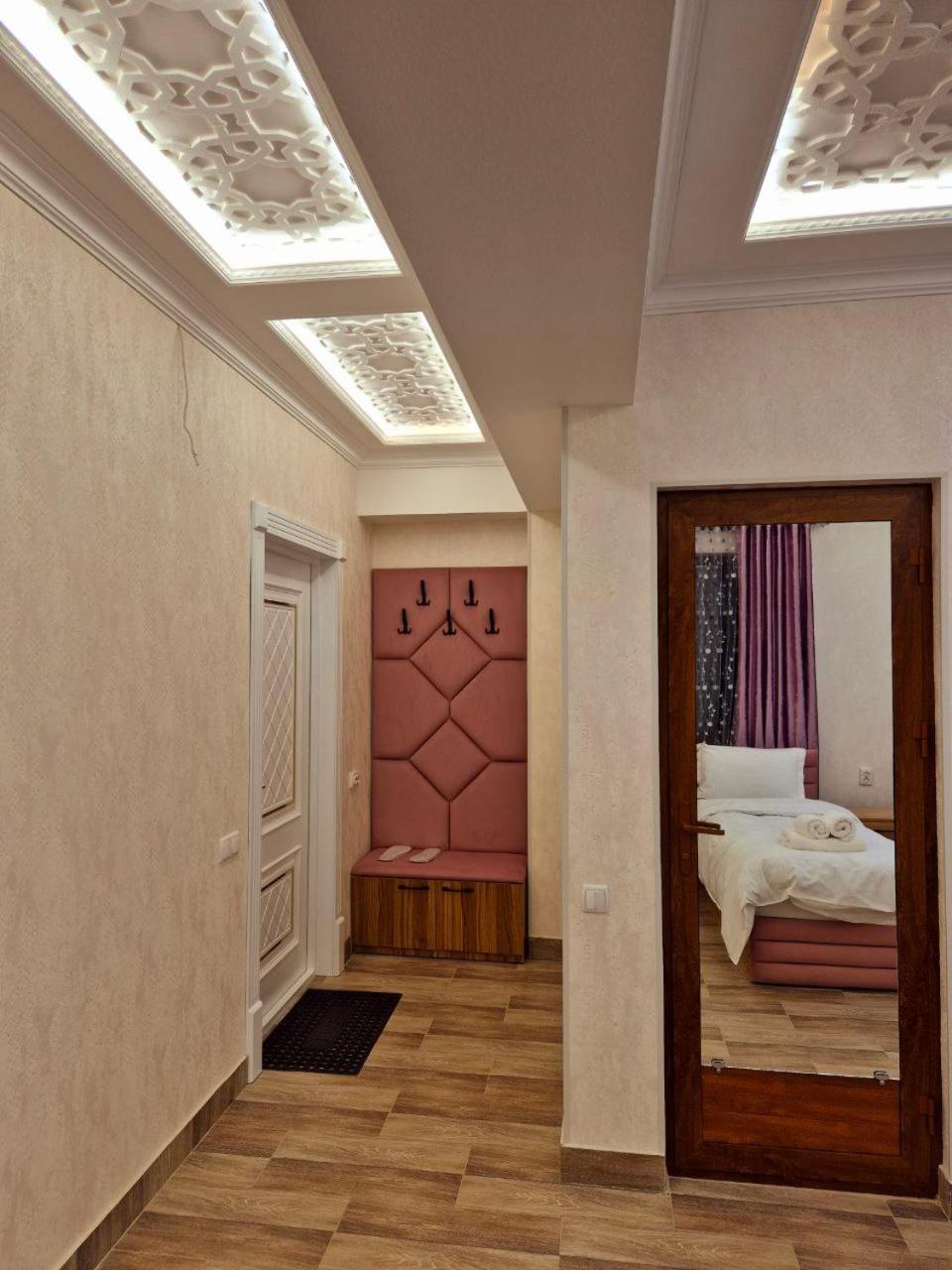 Samarkand Imron Hotel Exterior photo
