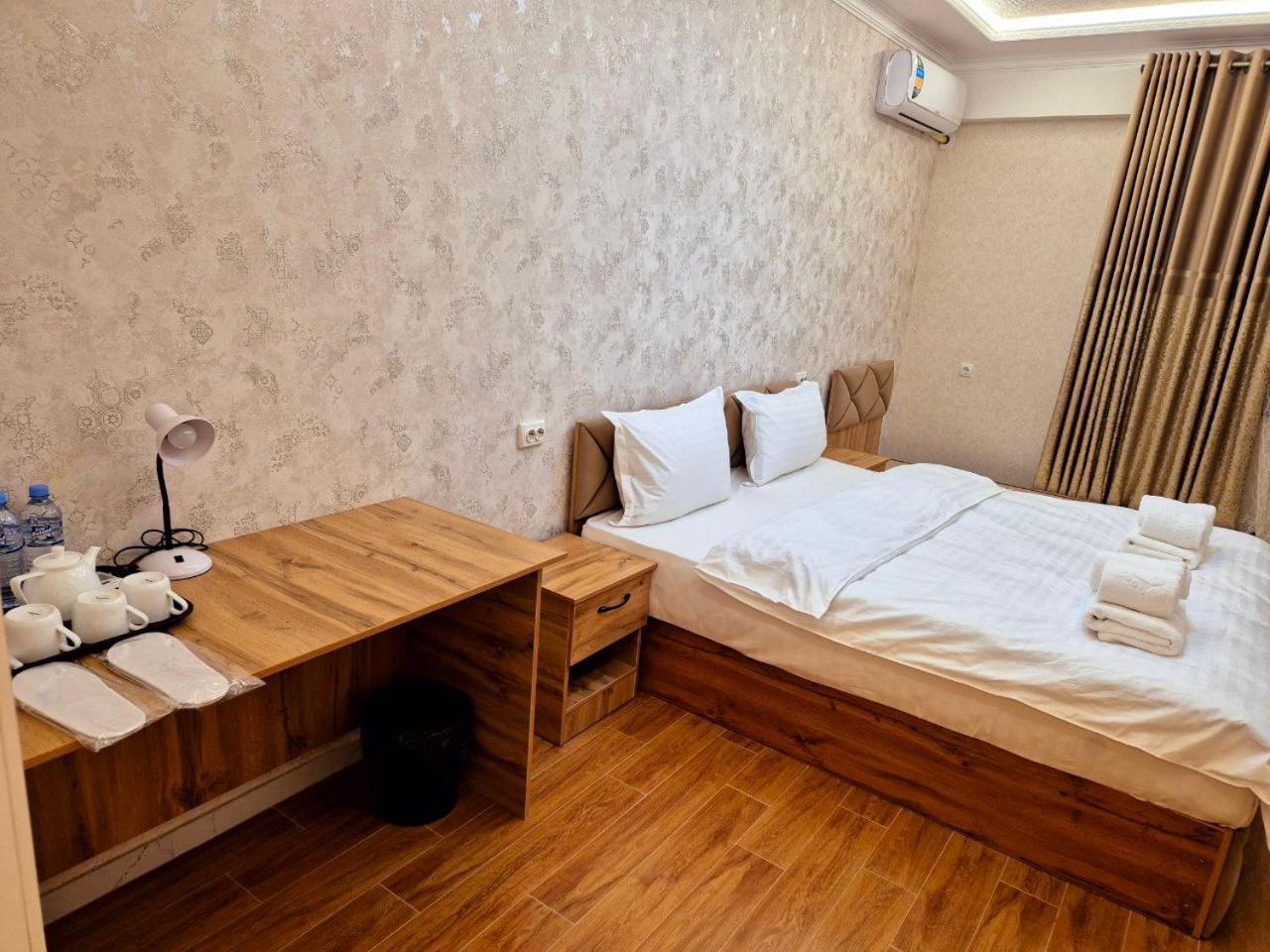 Samarkand Imron Hotel Exterior photo